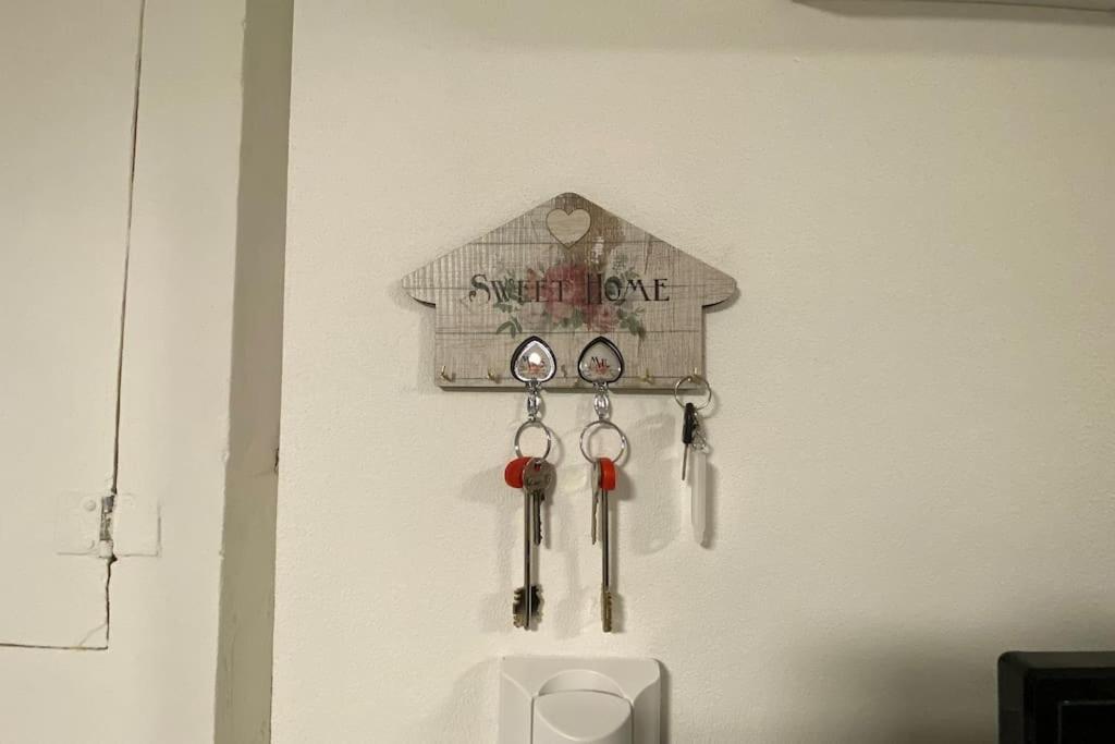 Sweet Home Apartment City Center Catania Bagian luar foto