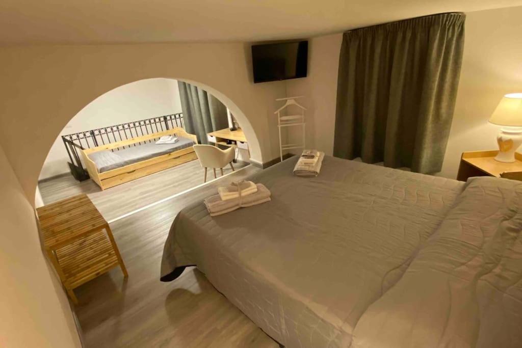 Sweet Home Apartment City Center Catania Bagian luar foto