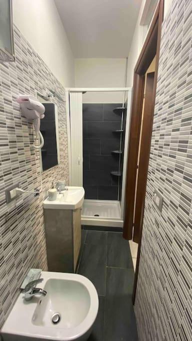 Sweet Home Apartment City Center Catania Bagian luar foto